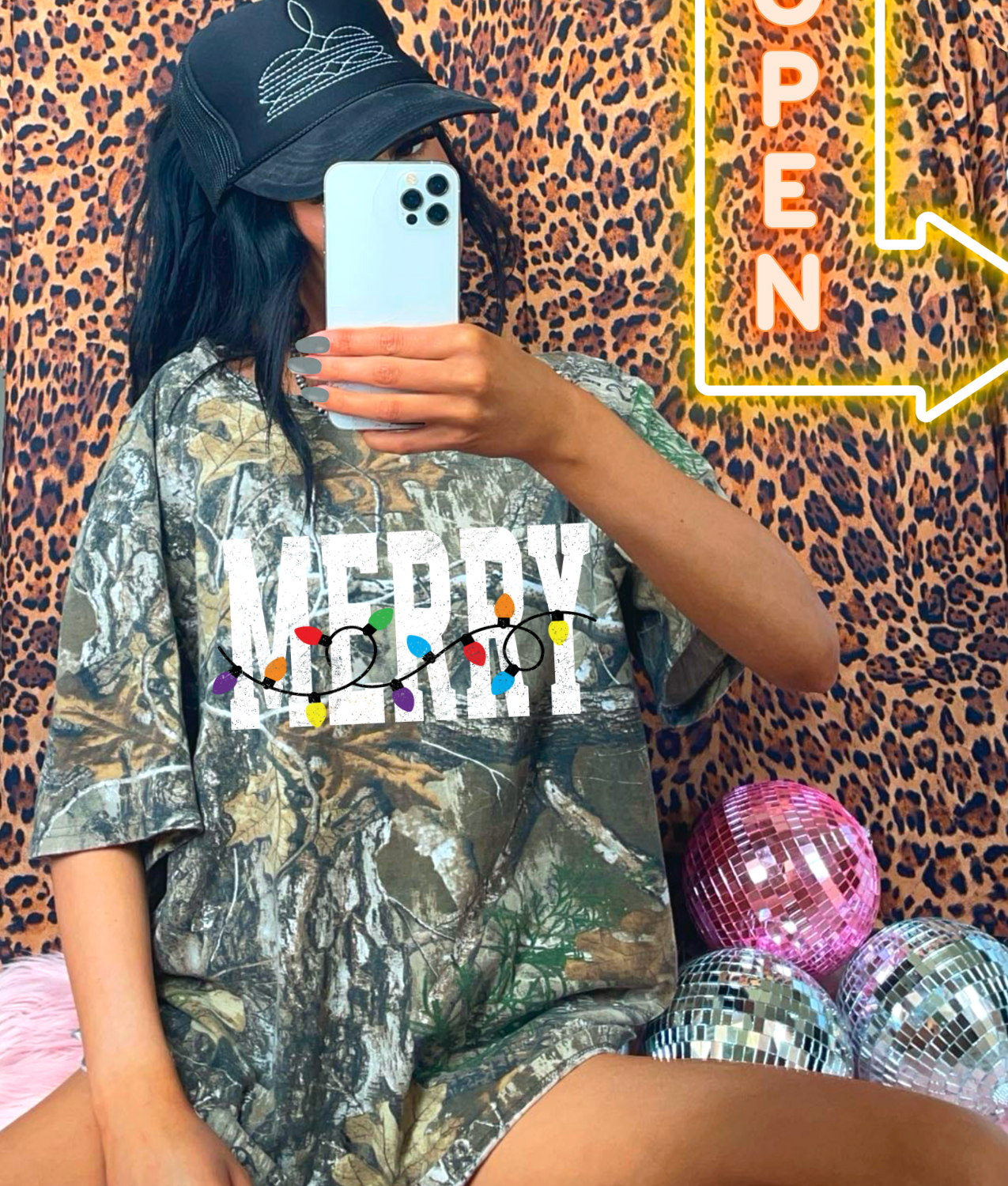 Distressed Merry with Lights DTF Transfer